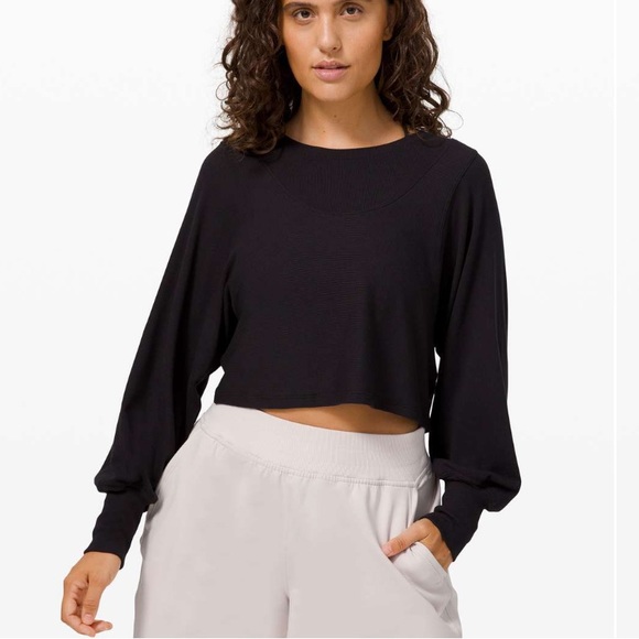 Lululemon LA Relaxed Crop Puff Long Sleeve - Picture 1 of 5